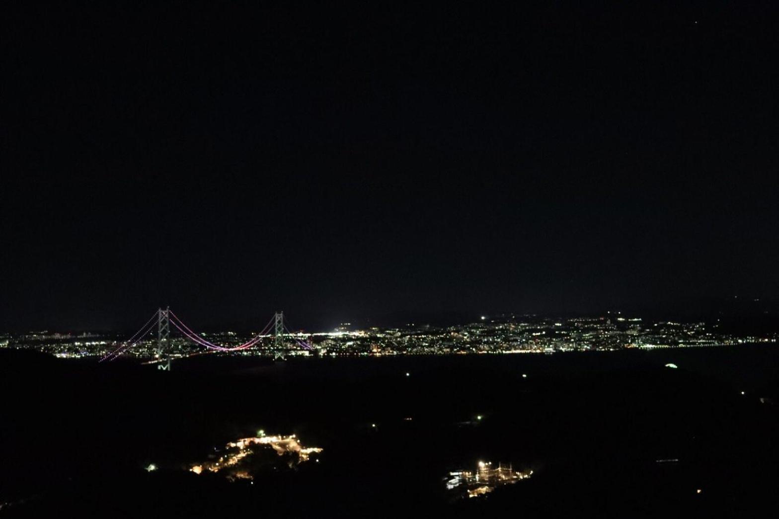 Hotel Grand Chariot Hokutoshichisei 135° à Awaji Extérieur photo